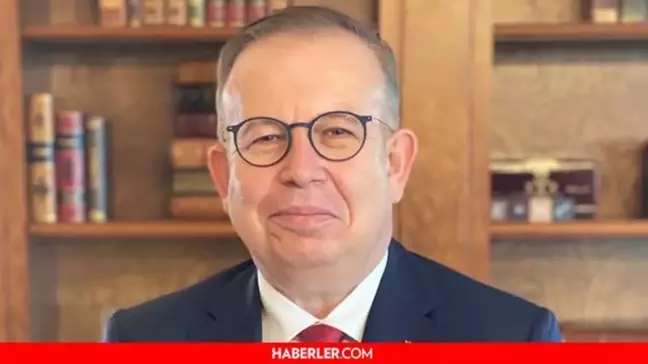 Cihat Yaycı kimdir? Tümamiral Cihat Yaycı kaç yaşında, nereli? Cihat Yaycı biyografisi nedir?