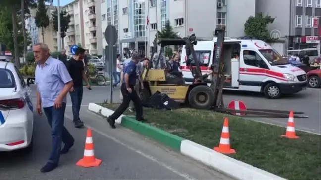 Forkliftin çarptığı kadın öldü