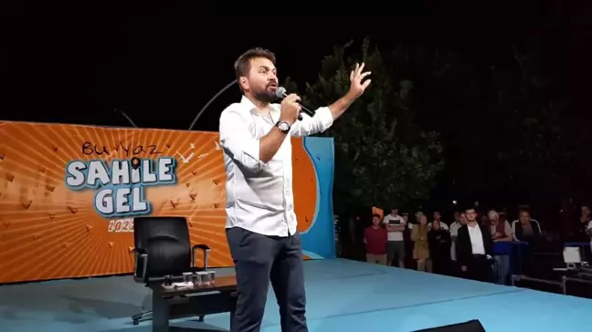 Araştırmacı yazar Abdurrahman Uzun Başiskele'de vatandaşlarla buluştu