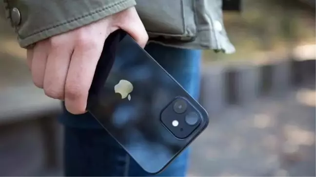 Dünya tersine döndü! İşte Çin'deki iPhone satış oranı