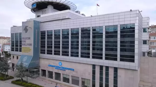 Lokman Hekim Üniversitesi Taban Puanları 2022