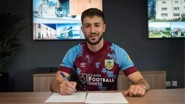 Halil Dervişoğlu kiralık olarak Burnley'de