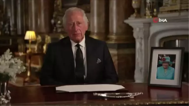 İngiltere Kralı 3. Charles'tan ilk halka sesleniş konuşması