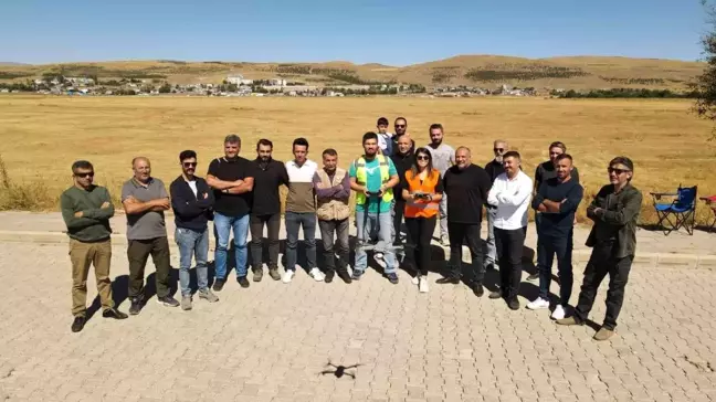 Kars haber! Kars'ta gazetecilere yönelik dron eğitimi tamamlandı