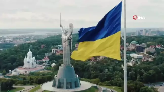 Ukrayna'da 4 bölgedeki referandumun son gününde oy verme işlemi sürüyor
