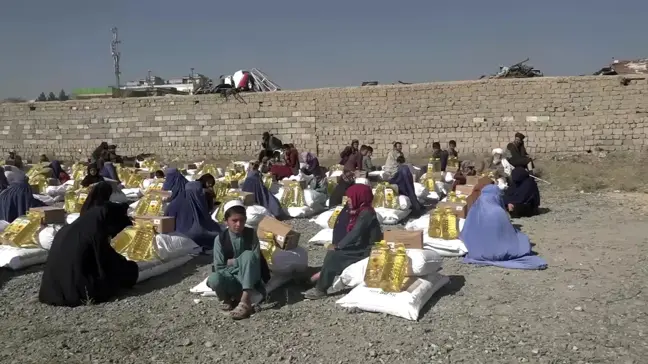 Kabil'de 1.000 Yoksul Aileye Gıda Yardımı Yapıldı
