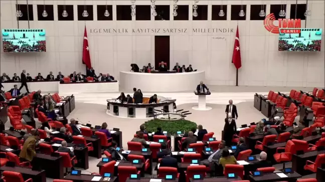 Murat Bakan: Süleyman Soylu'nun Bir Yakınının 1 Yılı Aşkın Süredir Baltalimanı Polisevi'nde Kalmasını Eleştiren Polis Memuru, 1 Hafta Gözaltında...