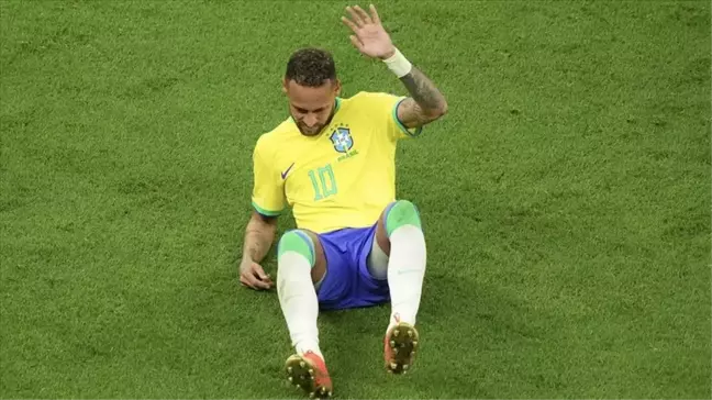 Neymar'ın sakatlığı ne zaman bitecek? Neymar Dünya Kupası'nda oynayacak mı? Neymar'ın sakatlık durumu!