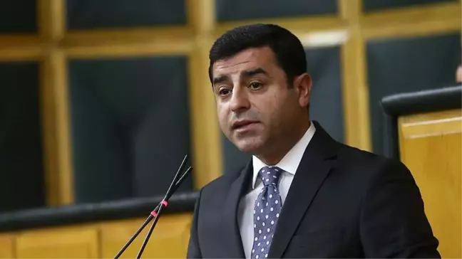 2022'nin en çok konuşulan isimlerinden Selahattin Demirtaş kimdir? Selahattin Demirtaş hayatı ve biyografisi!