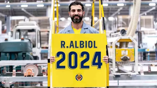 Villarreal, Raul Albiol'un sözleşmesini 1 yıl uzattı