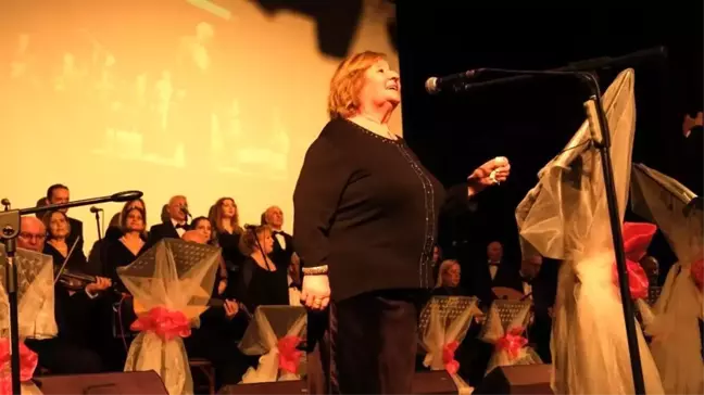 84 Yaşındaki Ayla Gökengin Şener, 70 Yaşında Müzik Hayalini Gerçekleştirdi