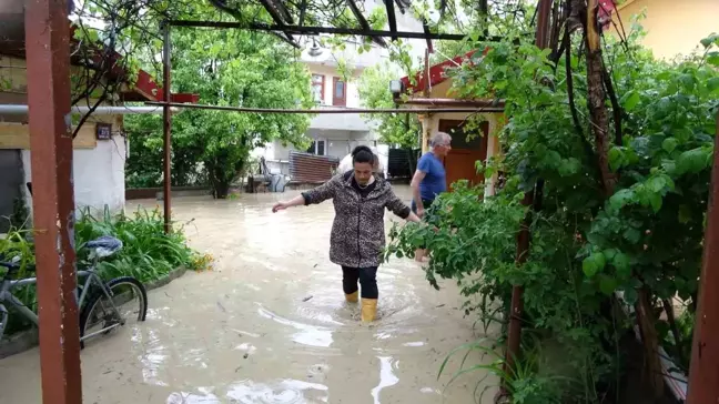 Kastamonu'da Sağanak Yağış Sele Neden Oldu