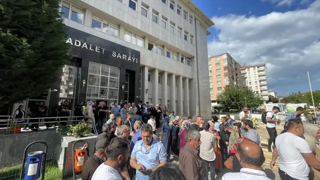 AK Parti Çorum İl Başkanı'na darbe ve gasp teşebbüsü davasında 5 sanığa hapis cezası