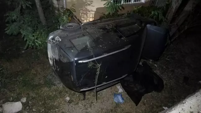 Burdur'da Şarampole Devrilen Araçta Sürücü Hayatını Kaybetti