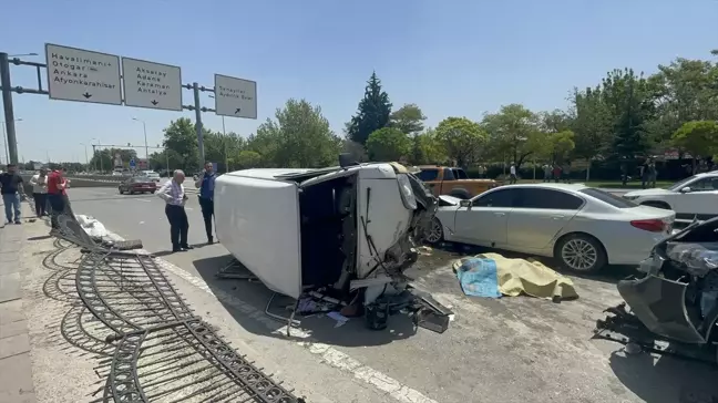 Konya'da minibüs kazası: 1 ölü, 4 yaralı
