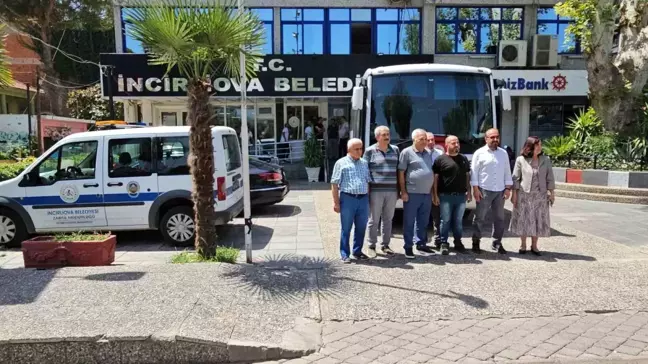 Nazilli Belediyesi'nden İncirliova Belediyesi'ne otobüs hibe edildi