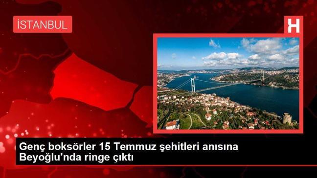 Genç boksörler 15 Temmuz şehitleri anısına Beyoğlu'nda ringe çıktı