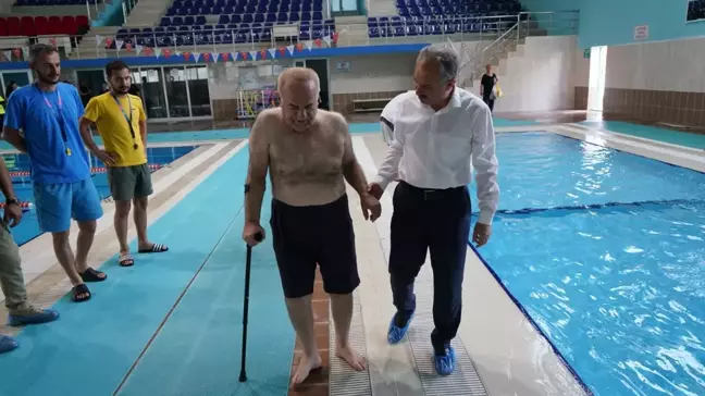 Adıyaman Belediyesi, Depremzedelere Fizik Tedavi Hizmeti Sunuyor