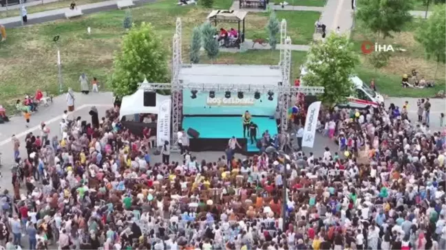 Bingöl'de çocuklar unutulmaz bir gün yaşadı