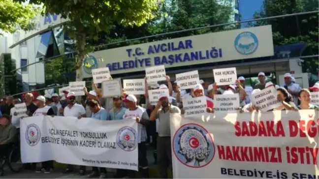 Belediye İş Sendikası Üyeleri Avcılar Belediyesi'nde İşçi Maaşlarının Düzeltilmesi İçin Eylem Yaptı