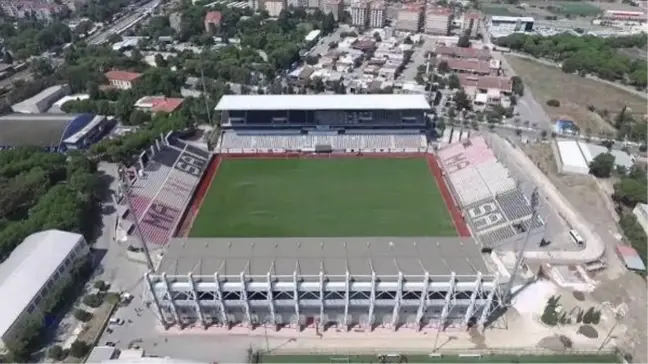 Manisa 19 Mayıs Stadı'nın Tadilatı Devam Ediyor