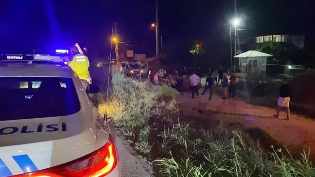 Düzce'de Otomobil Devrildi: 2 Kişi Ağır Yaralandı