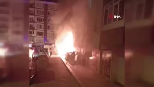 Ankara'da sigara izmaritinden çıkan yangın mandıra dükkanını kullanılamaz hale getirdi