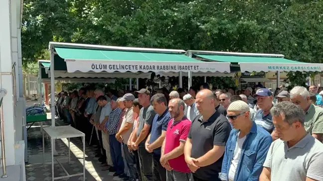 Afyonkarahisar'da trafik kazası: 33 yaralı
