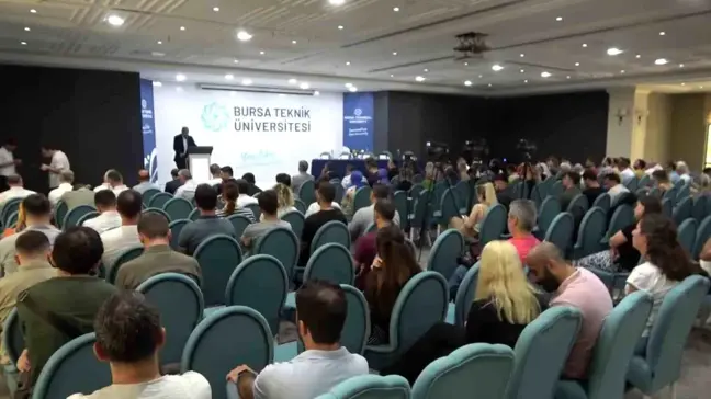 Bursa Teknik Üniversitesi'nde 'Depremin Sosyal Etkileri' Paneli Gerçekleştirildi