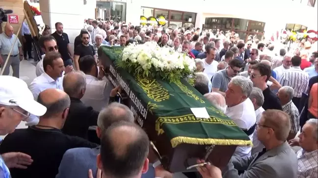 Denizlispor'un eski başkanı Selami Urhan'ın cenazesi düzenlenen törenle uğurlandı