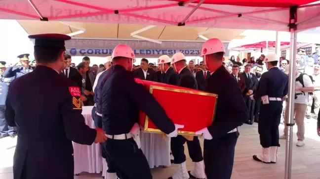 Şehit Piyade Astsubay Kıdemli Çavuş Çalgay Çorum'da son yolculuğuna uğurlandı