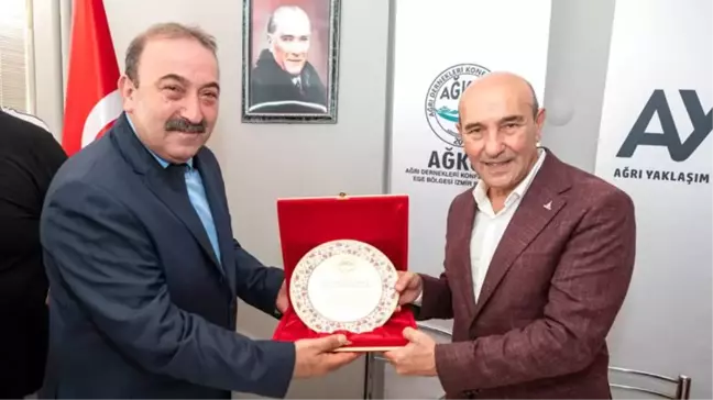 İzmir Büyükşehir Belediye Başkanı Tunç Soyer, Ağrı Dernekleri Konfederasyonu Ege Bölgesi İzmir Başkanlığı'nı ziyaret etti