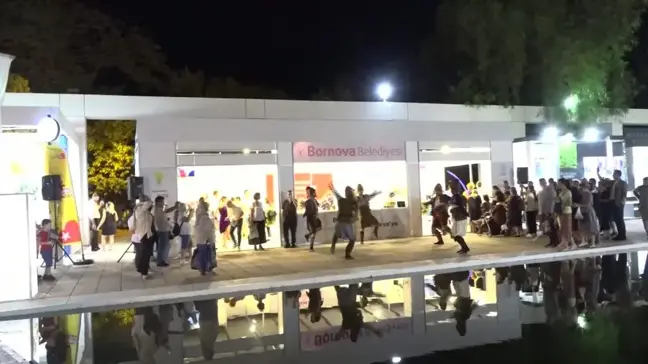 Bornova Belediye Başkanı İduğ, İzmir Enternasyonel Fuarı'nda Vatandaşlarla Buluştu