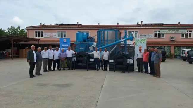 Samsun'un Bafra ilçesine tarımsal projeler kapsamında 2 sarmal vinç teslim edildi