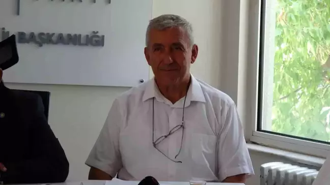 İYİ Parti, Burdur'da yapılan hastane çevresindeki arsaların ucuza satılmasına karşı çıkıyor