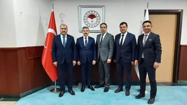 Uşak heyeti 3 bin kişinin istihdam edileceği 'TDİOSB' projesi için destek turuna çıktı