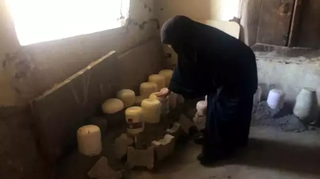 Sivas'ta 300 Yıllık Evde Muhafaza Edilen Peynirler