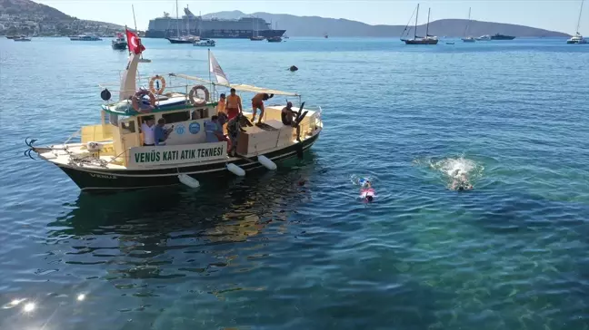 Bodrum'da Deniz Dibi Temizliği Etkinliği