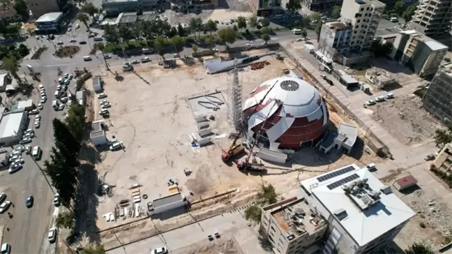 Adıyaman Belediye Başkanı Kent Meydanı Projesi'ni İnceledi