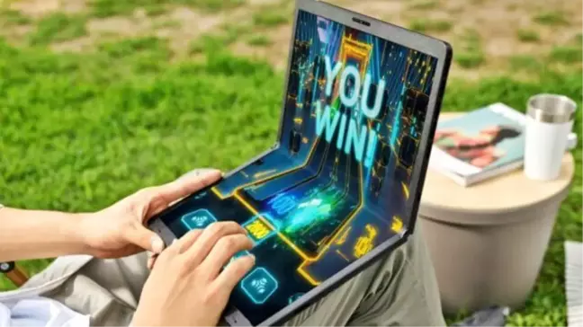 LG geri mi dönüyor? OLED ekranlı katlanabilir laptop tanıtıldı!