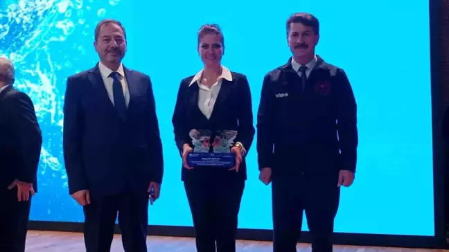 Dünya Gıda Günü'nde Eskişehirli kadın çiftçiye anlamlı ödül