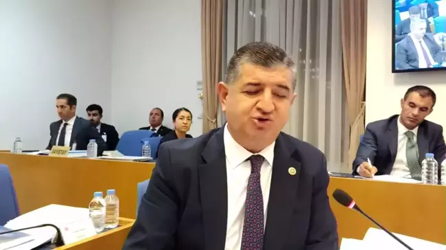 Cavit Arı:
