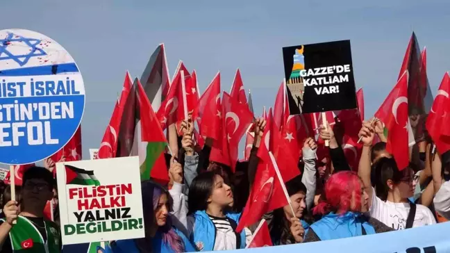 Uşak'ta Filistin'e Destek Yürüyüşü Gerçekleştirildi