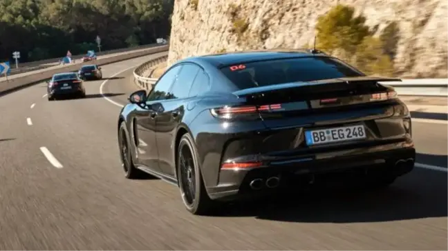 Porsche Panamera'nın yeni tasarımı ortaya çıktı