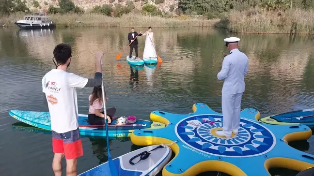 Muğla'da Deniz Tutkunu Çiftin Temsili Nikah Töreni