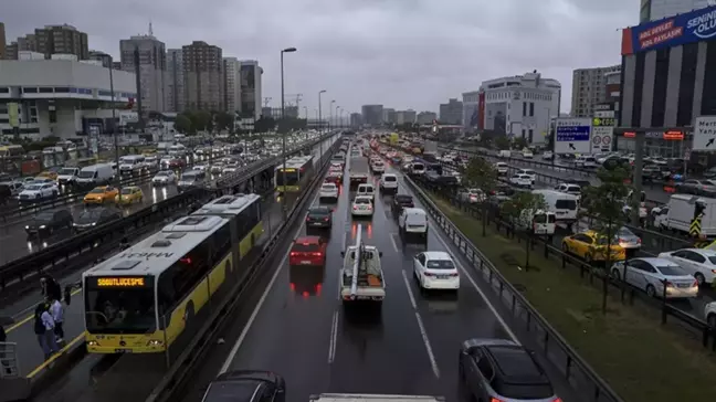 İstanbul'da yarın (14 Kasım) yağmur var mı? İstanbul yarın yağmur yağacak mı?