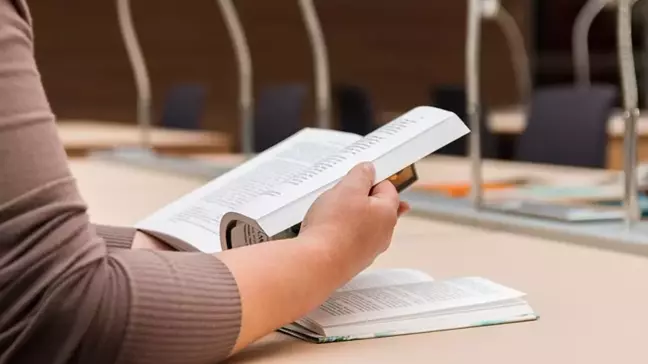 KYK burs kredi taahhütname onayı nedir? KYK burs kredi taahütname nasıl yapılır?