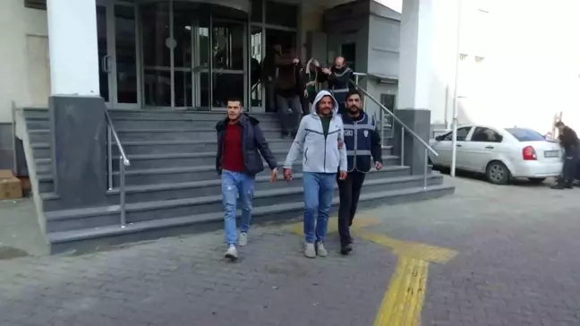 Kayseri'de polis operasyonuyla 12 firari hükümlü yakalandı