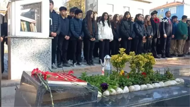 Şehit Aybüke öğretmen, Öğretmenler Günü'nde kabri başında anıldı