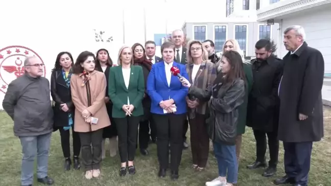 CHP Genel Başkan Yardımcısı Zeliha Aksaz Şahbaz, Sağlık Bakanı Fahrettin Koca ile Görüştü